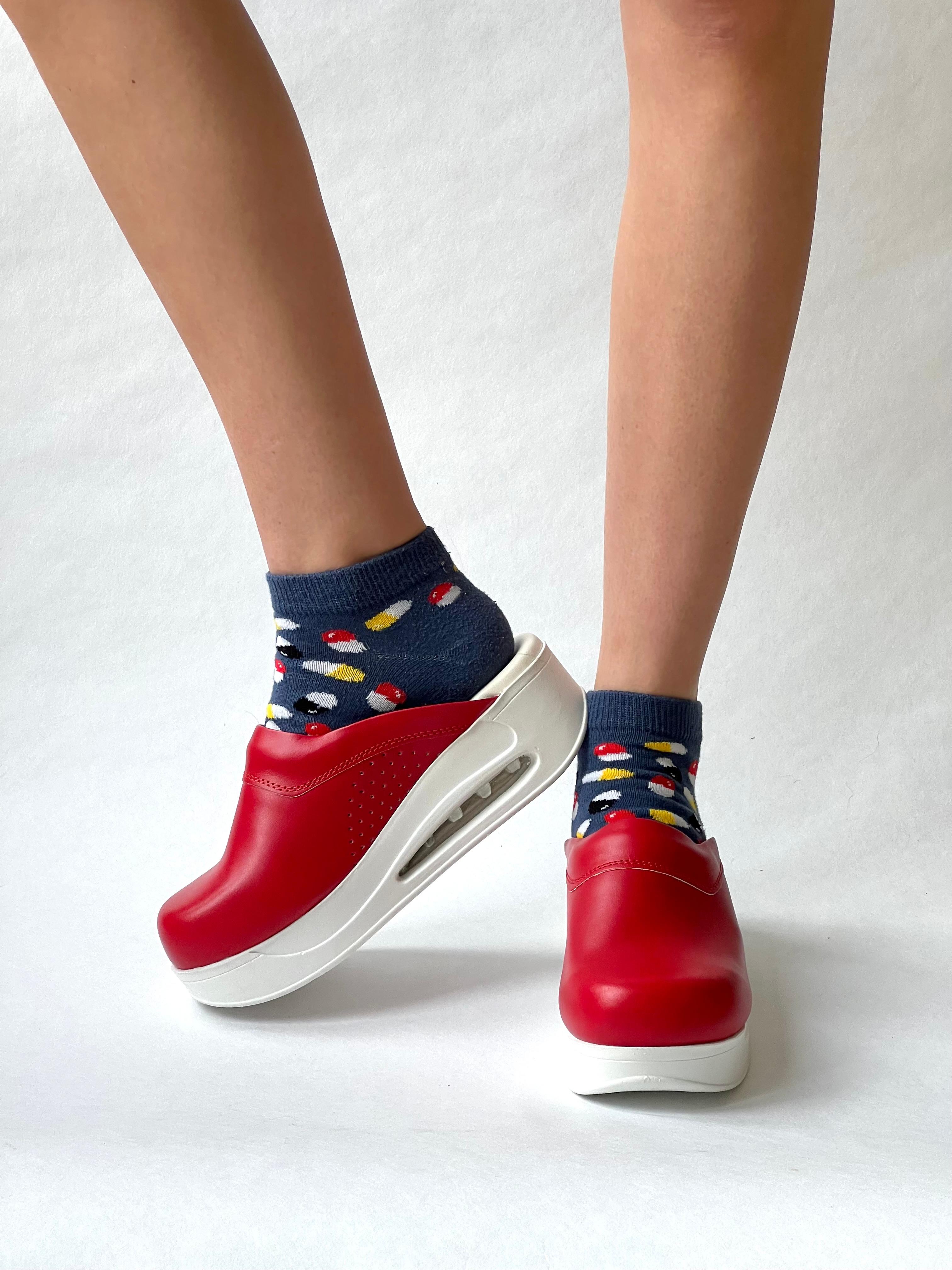 Airmeds Klompen Effen Rood / Red